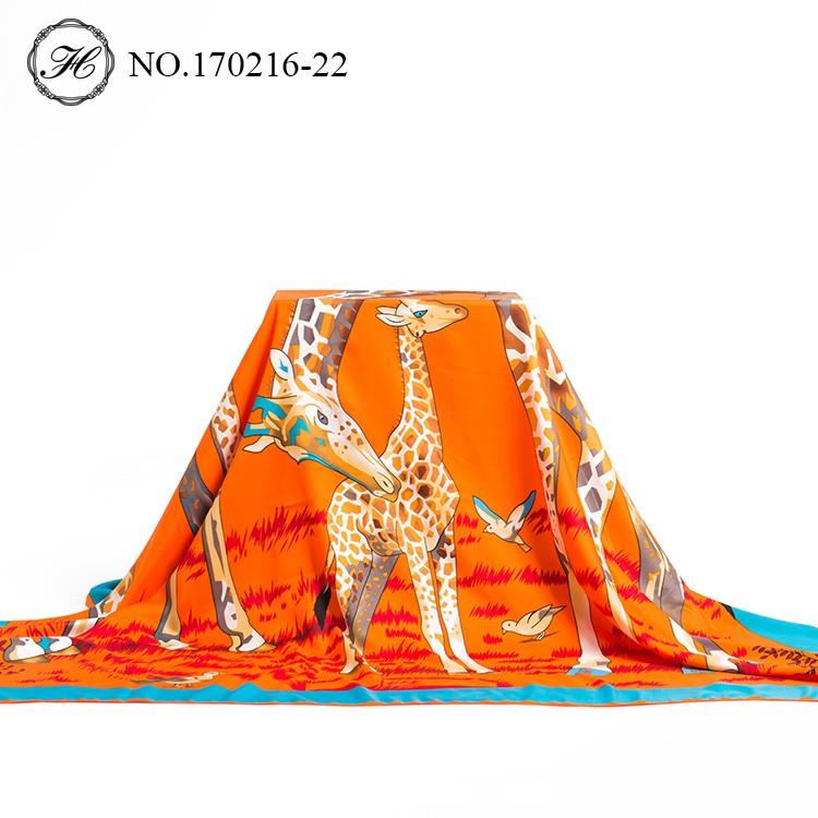Giraffe Orange Veliki svileni šal Giraffe Orange Large Silk Scarf